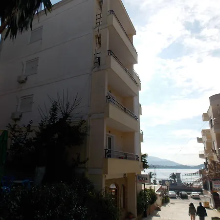 Real 3* Sarandë