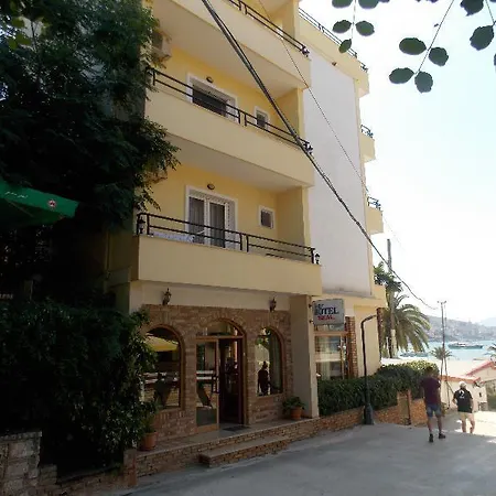 Real Hotel 3*